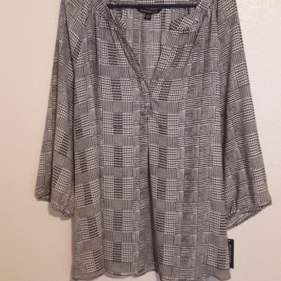 Zac & Rachel Tops - ♠️♠️Zac & Rachel Plus size top♠️♠️